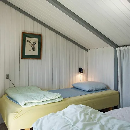 펜션 8 Person Holiday Home In Allinge *