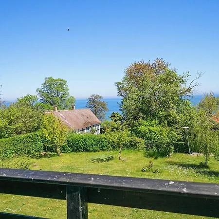 8 Person Holiday Home In Allinge 펜션 알링에